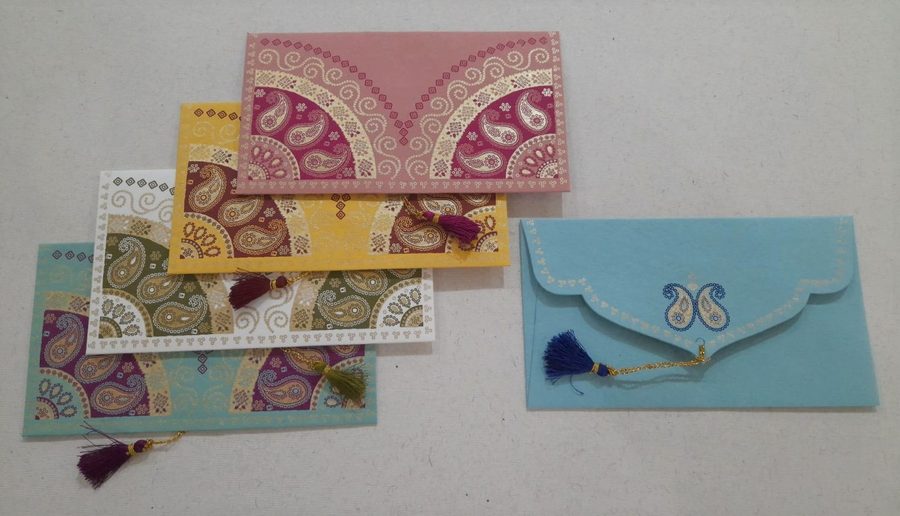Bandhej gift envelopes