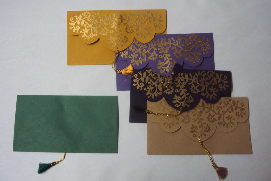 Tinish gift envelopes