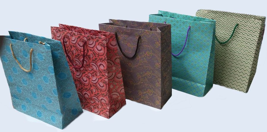 Sbag Sq Fp Hmp, a Chimanlals gift bags set